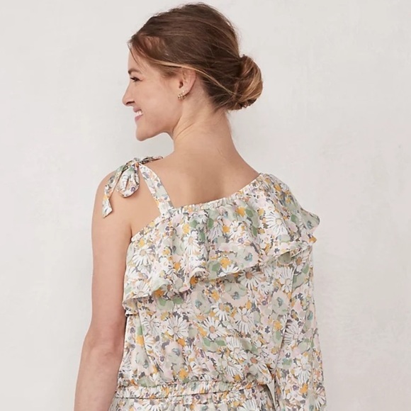 LC Lauren Conrad Top - Picture 3 of 9